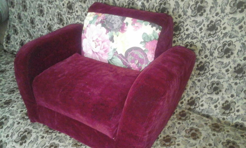 Продам детское кресло