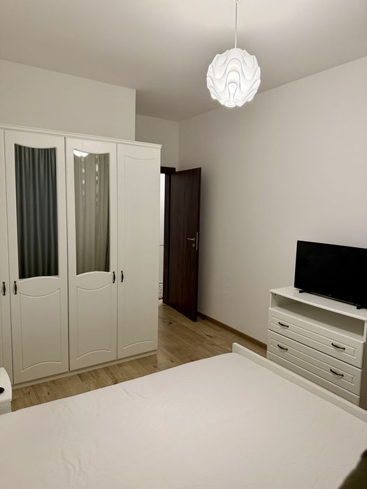 Inchiriez ap 2 camere borhanci