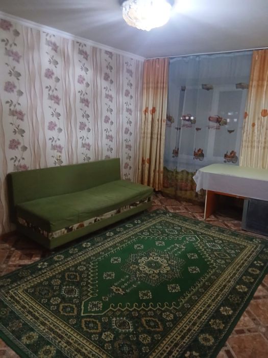 Здаётся 1 комнатная квартира 60+комуслуги