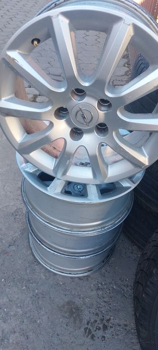 Cauciucuri deosebite mărci