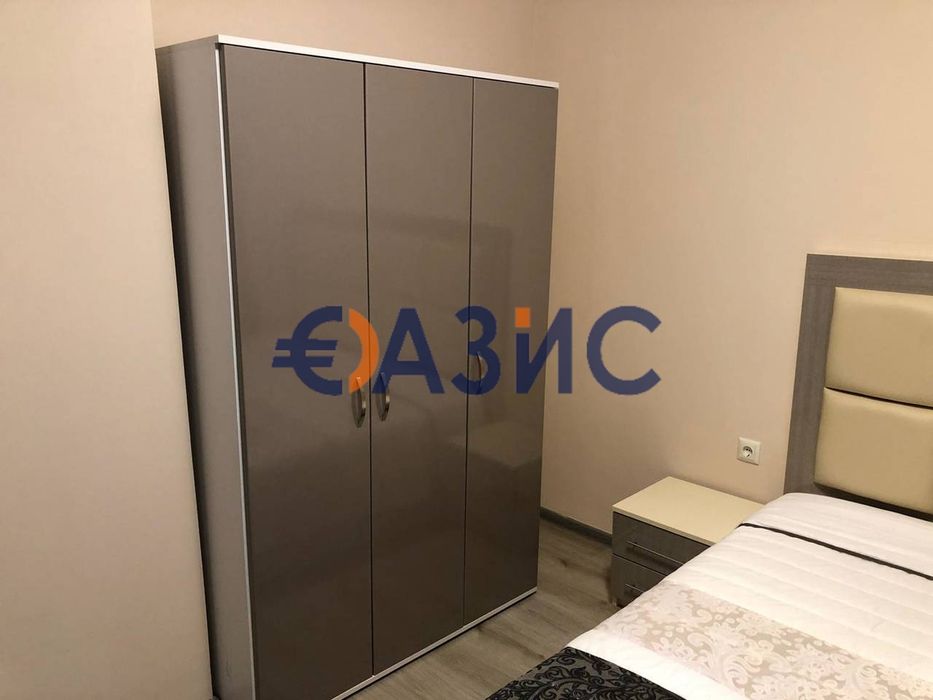 Продава се Двустаен апартамент в к.к. Слънчев бряг - 72 кв.м за 714 €/кв.м - Снимка #9