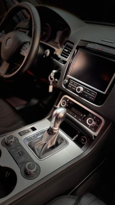 VW Touareg an 2013