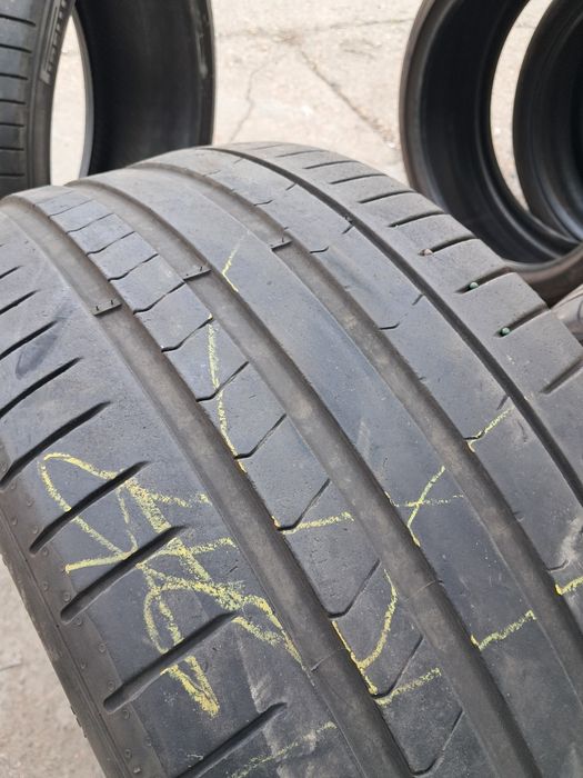 Anvelope second vara 275 35 R22 Pirelli