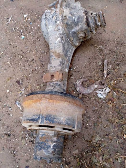 Мост - Исузи (автобус)