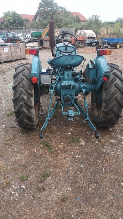 Tractor agricol Landini R3000