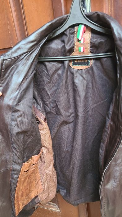 Benetti Италианская кожанная куртка
