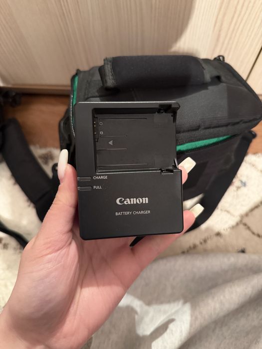 Canon EOS 600D EF-S 18–55mm