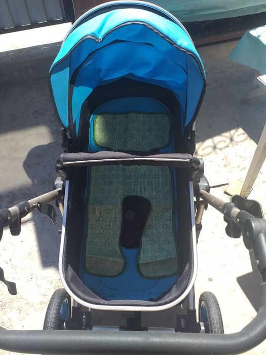 Продам детскую коляску