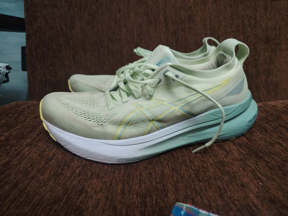 Asics gel kayano 31 4D system оригинални размер 41.5