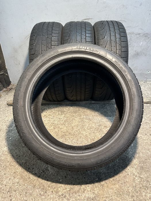 Гуми 225/45/18 PIRELLI  Sottozero Winter RUN FLAT