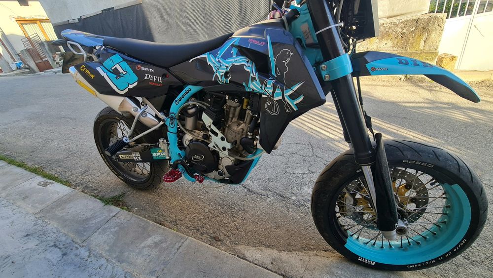 Swm  SM 500 r супермото 2019  А2