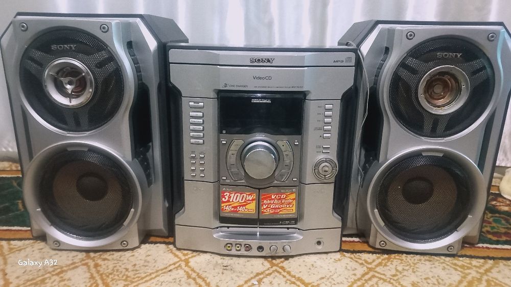 Muzikalniy sentr. МузикалЬний сентр