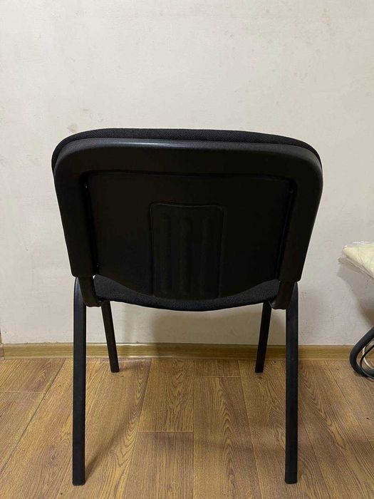 Офисный стул изо