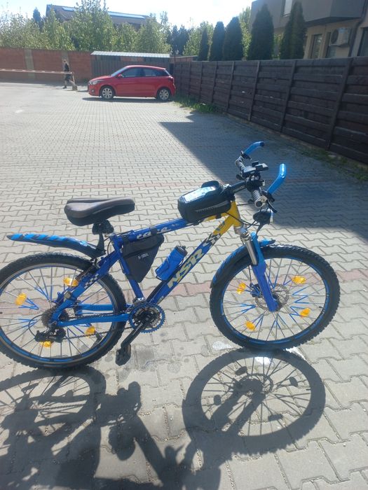 Vând bicigleta sport