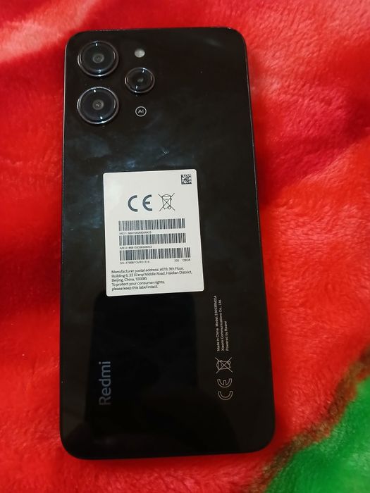 Телефон  Редми 12.128+8