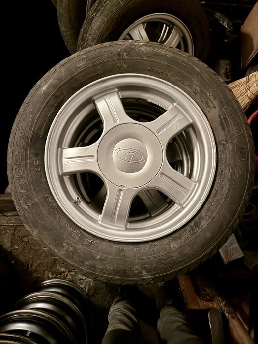 Статусы с резинами на ваз