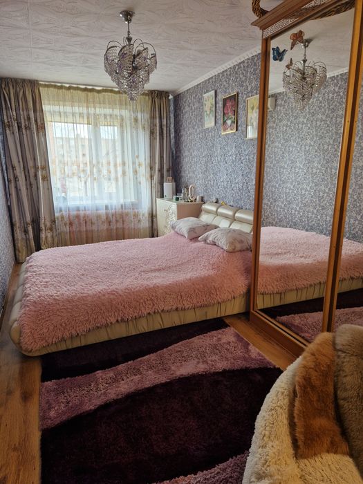 Продам 3-х комнатную улучшенную квартиру.