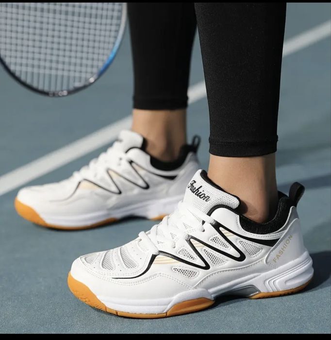 Акция ! Новые  унисекс . 41 р . Привозные . Срочно ! Дешево !