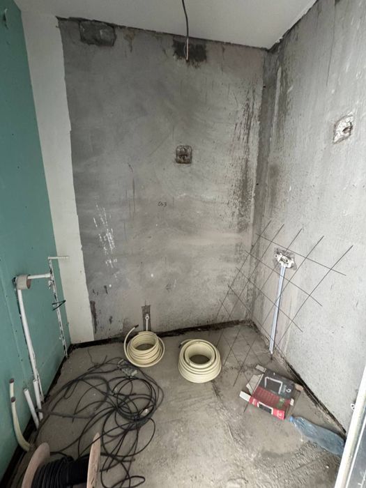 Срочно 1х 37 квадрат Навастройка Прадаётся Новая квартира 2микрарайоне