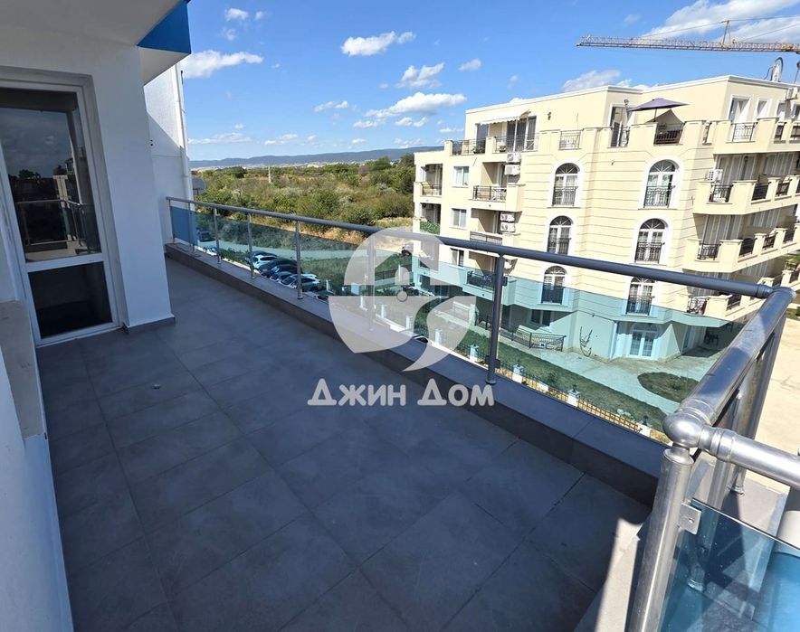 Продава се Тристаен апартамент в Несебър - 182 кв.м за 577 €/кв.м - Снимка #12
