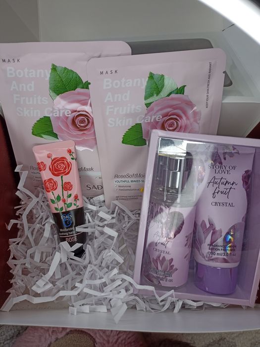 Боксы, наборы к 8 марта