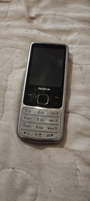 Nokia 6700c - 1.
