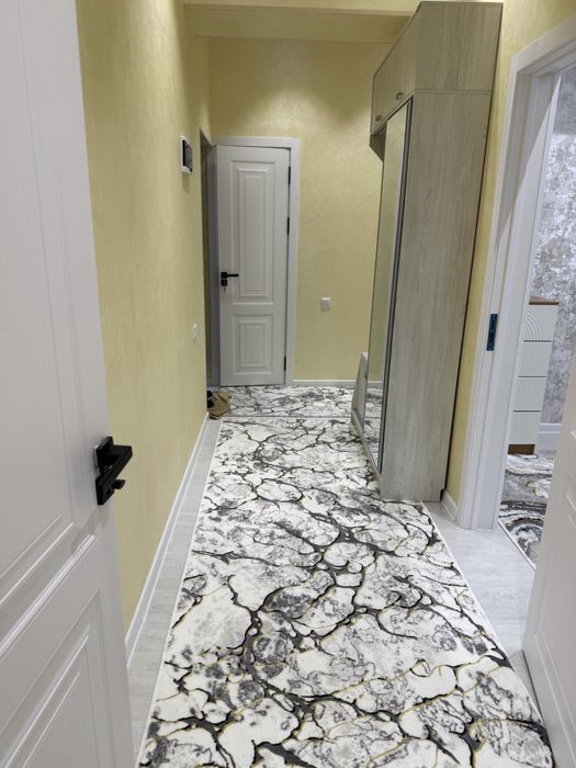 Сдается 2 х комнатная квартира на 4 этаже Азимед 350 $