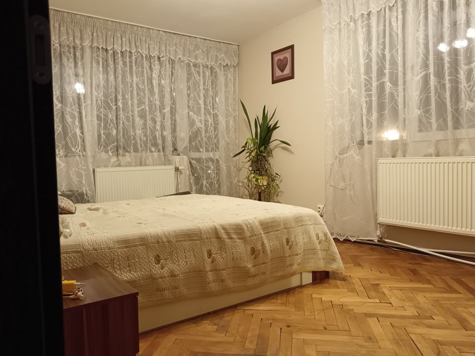 Дава се под наем Тристаен апартамент в Габрово, Център - 73 кв.м за 331.5 € - Снимка #6