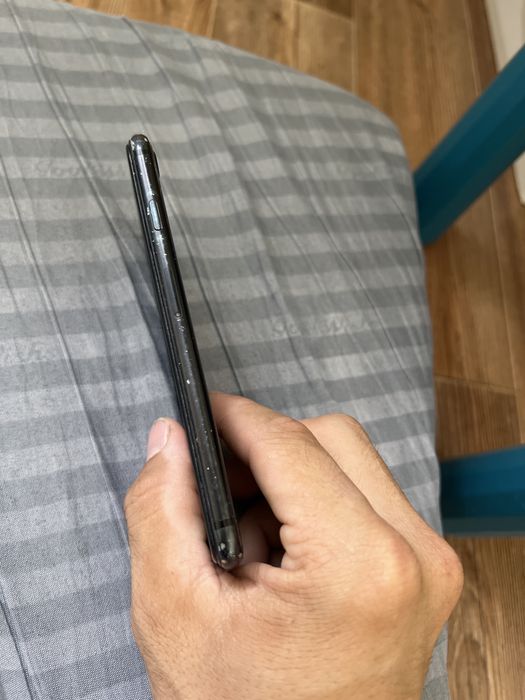Iphone se 2020 б/у