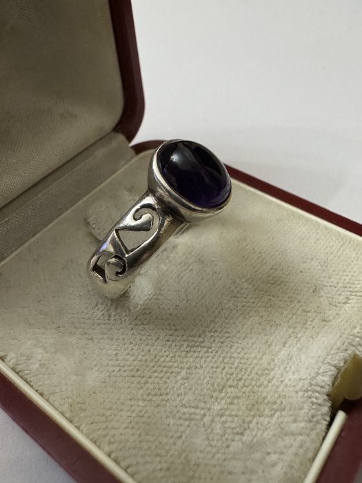 Inel argint 925, cu ametist cabochon. Vintage.