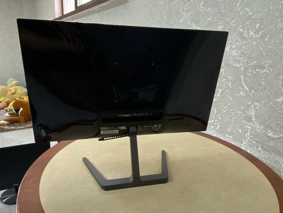Мониторы Philips