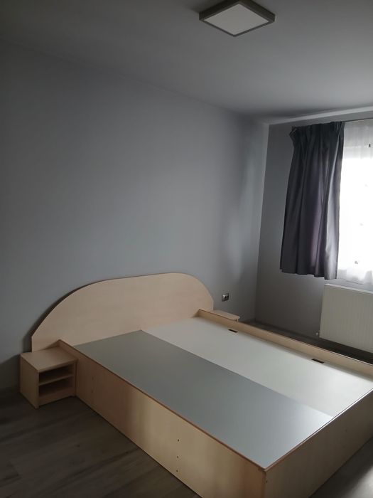 Închiriez apartament cu două camere în Florești