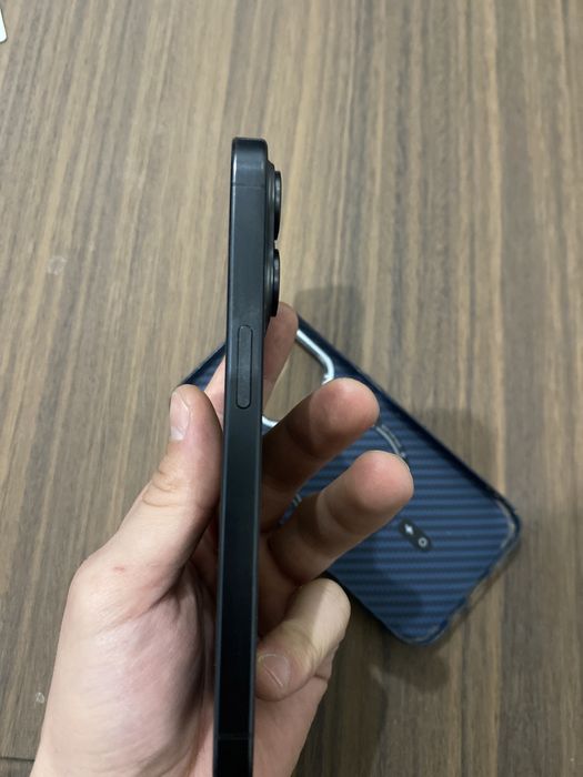 Iphone 15 pro 128 gb