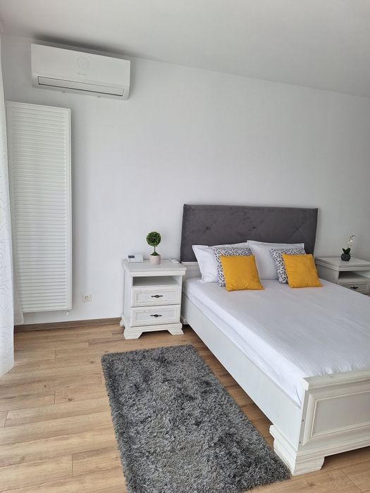 Inchiriere garsonieră cu loc de parcare în ansamblu  Moghioroș Park Residence