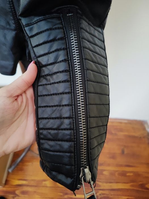 Дамско яке еко кожа