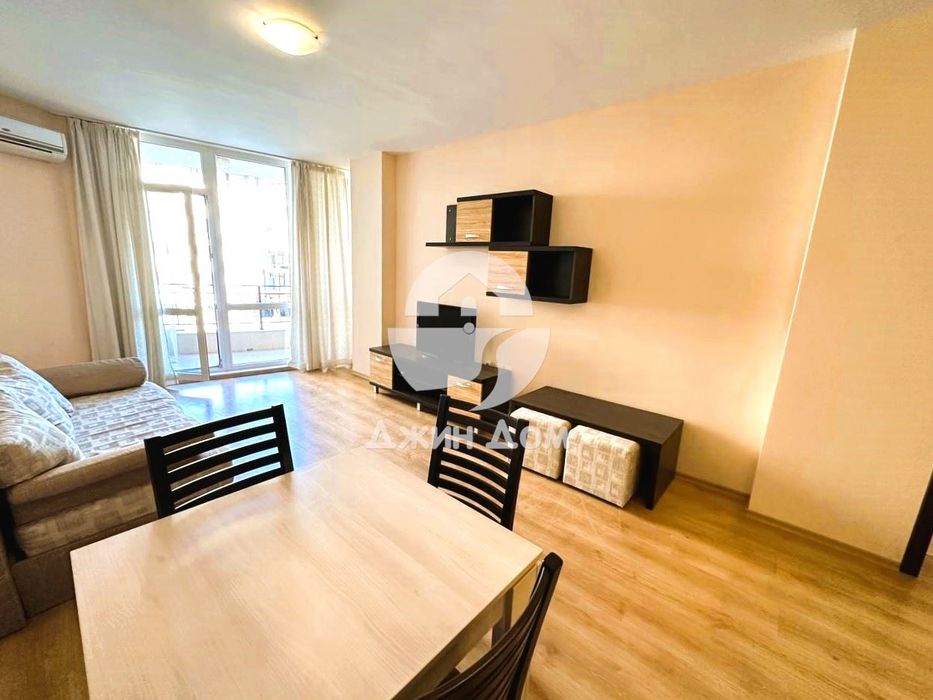 Продава се Двустаен апартамент в Свети Влас - 95 кв.м за 1206 €/кв.м - Снимка #1