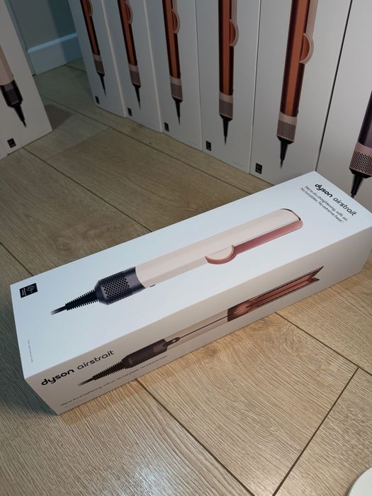 Dyson Airstrait ht01