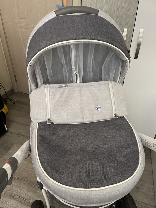 Бебешка количка в много добро състояние!