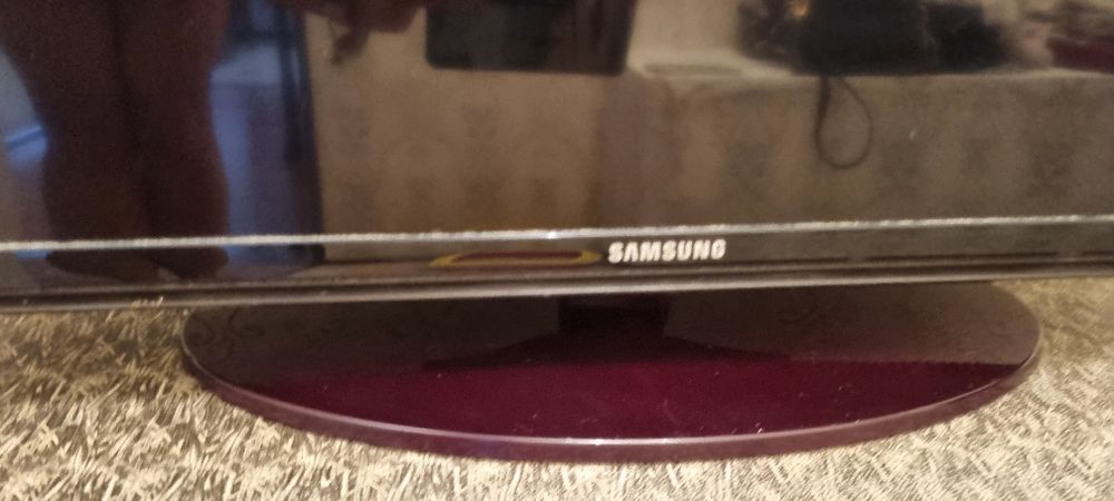 Продам телевизор