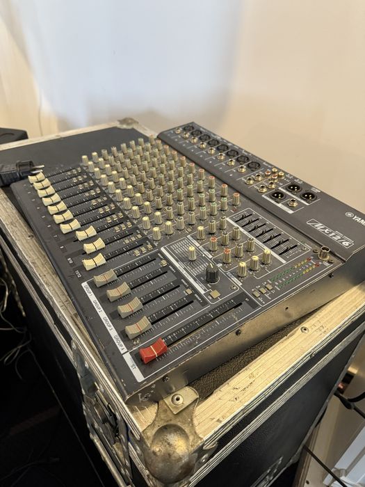 Mixer audio analog Yamaha MX12 6 Made in Taiwan 12 canale