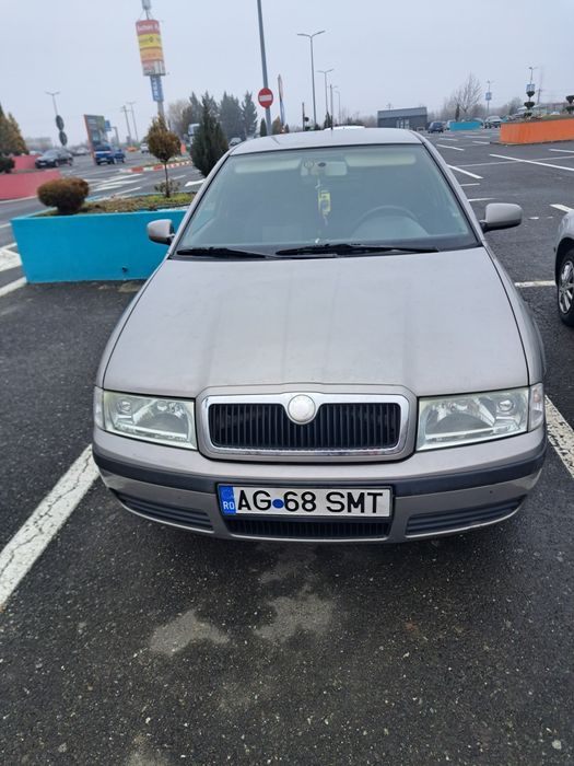 De vanzare Skoda tour 2009