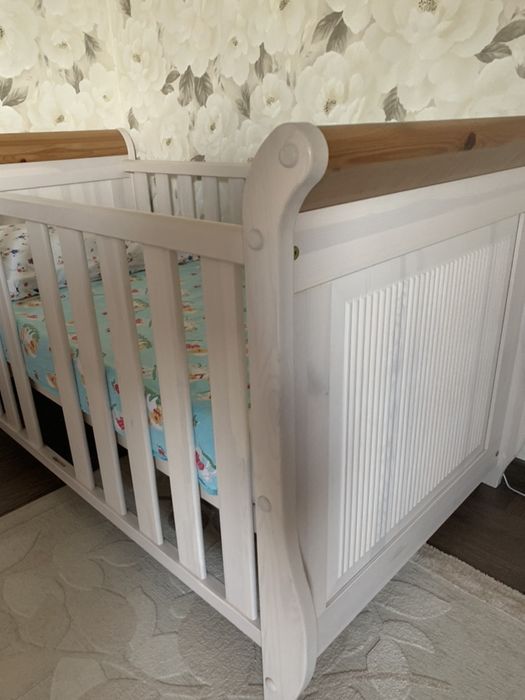 Манеж-кровать детская