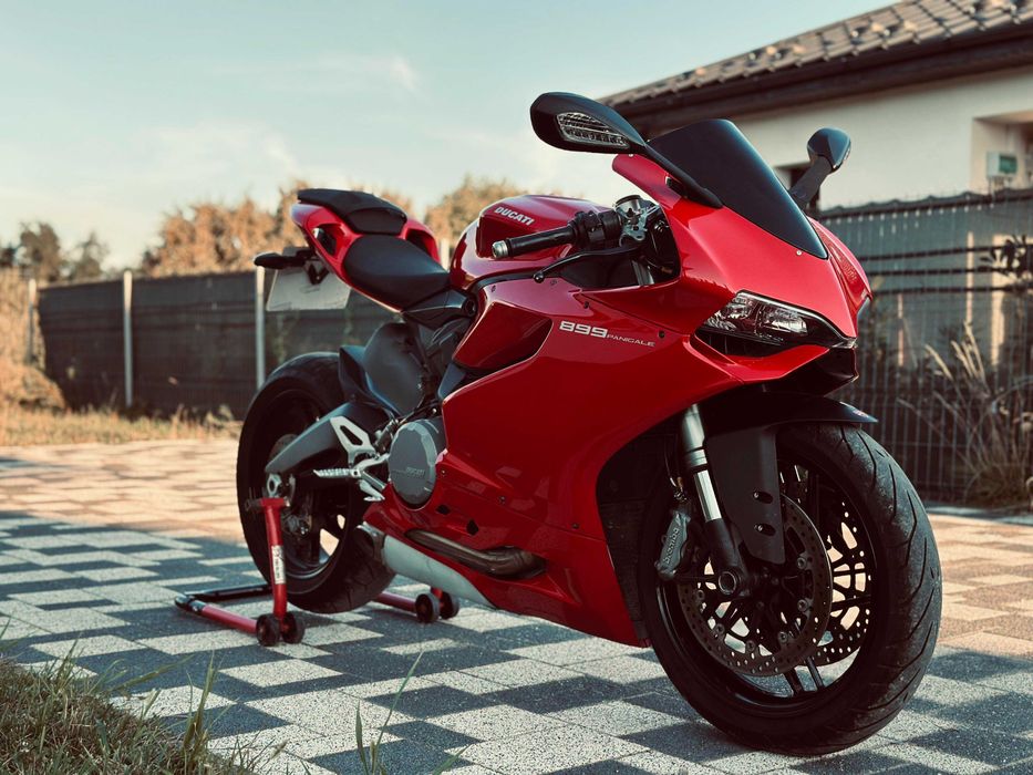 Ducati Panigale 899