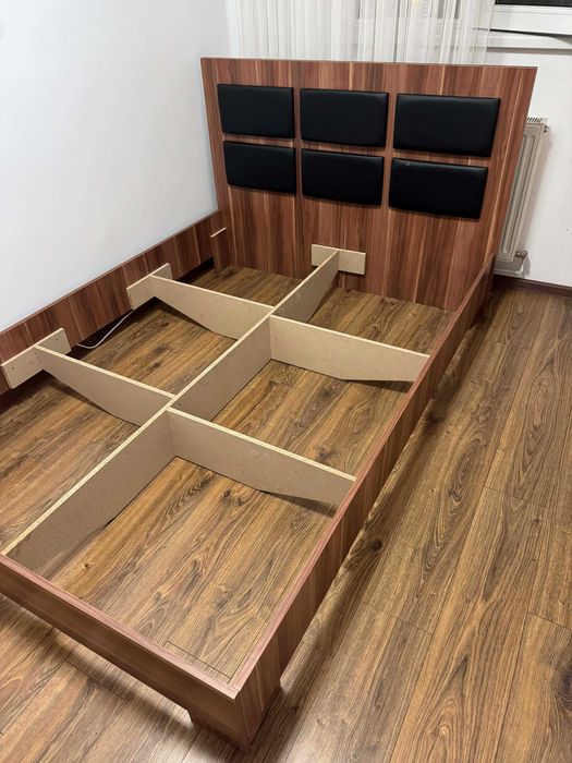 Pat cu saltea 140x200 cm