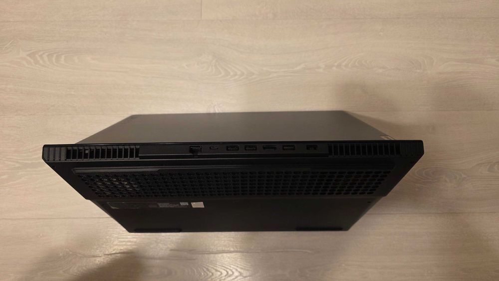 Gaming Legion 5 17ACH6H Ryzen 5 32GB 512 SSD RTX 3060 6GB Windows 11