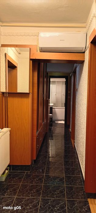 Ap B-dul Bucuresti 3 camere , 2 bai, centrala proprie