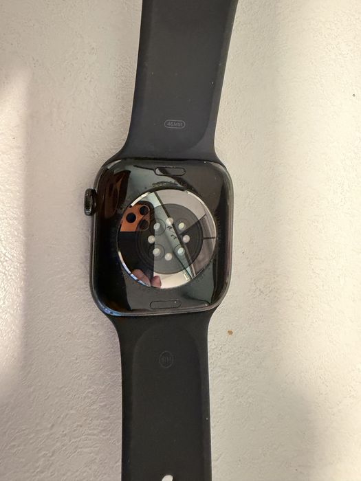 Apple Watch 10 GPS + Cellular, 94% baterie, Jet Black, 46mm