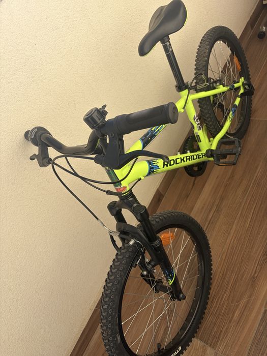 Bicicleta 6-8 ani
