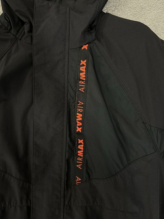 Nike tracksuit Limited Edition