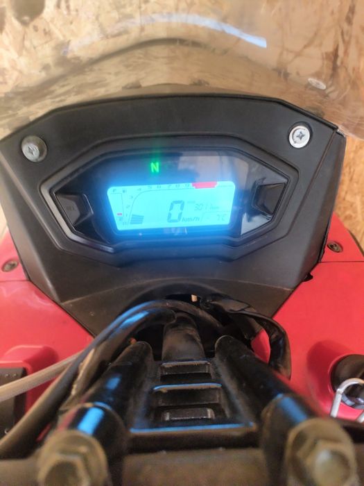 Продам простой и надёжный снегоход, полностью обслужен!